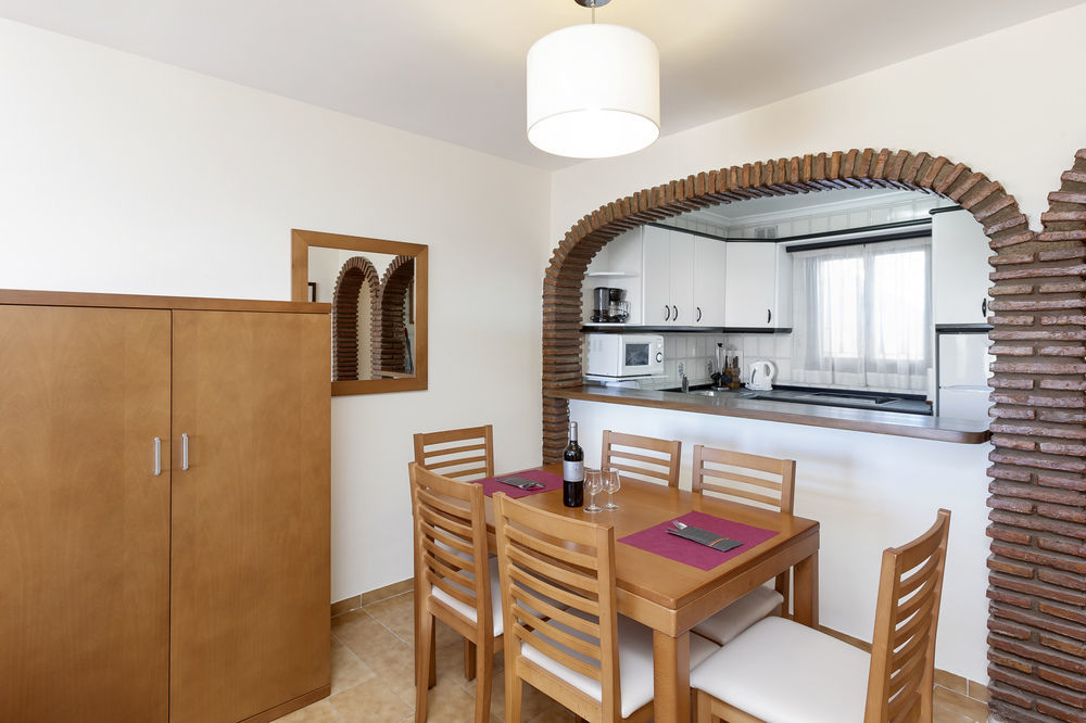 Riviera Del Mar Apartment Sitio de Calahonda Exterior photo